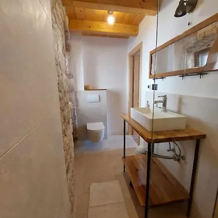 Stone House Sprtini- In The Old Village Center *